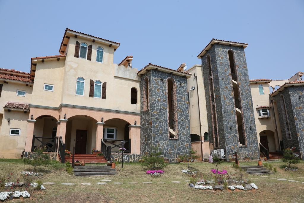 Miallet Pension Hongcheon Ngoại thất bức ảnh